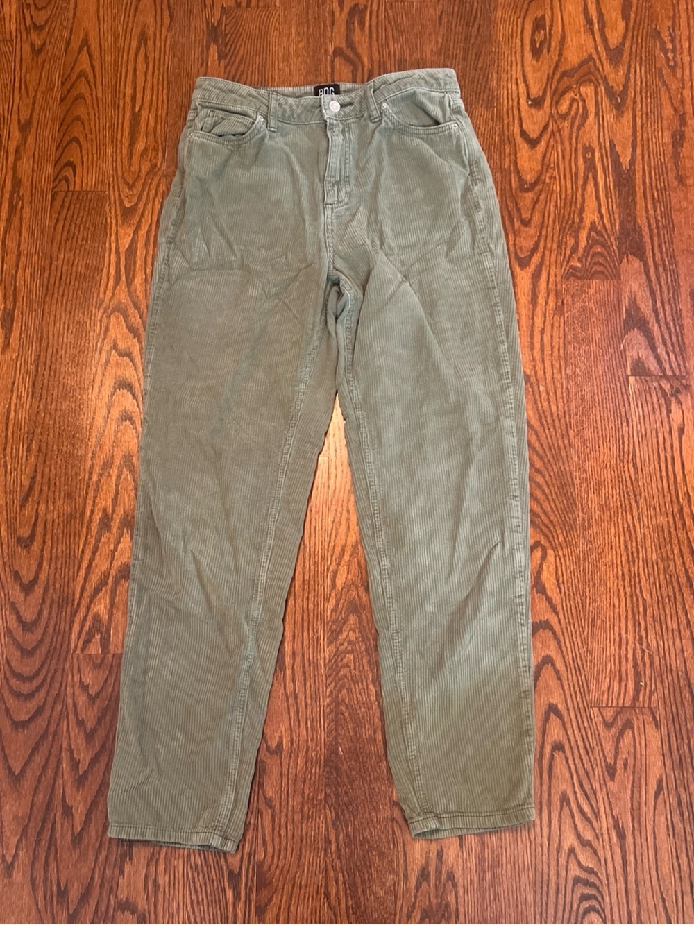 BDG Women’s Mom High-Rise Tapered Green Corduroy Pants Size 28